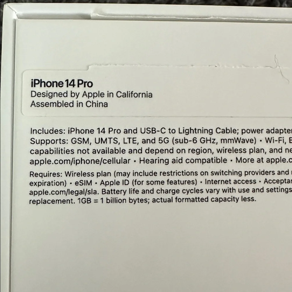 Empty Apple iPhone - 14 Pro